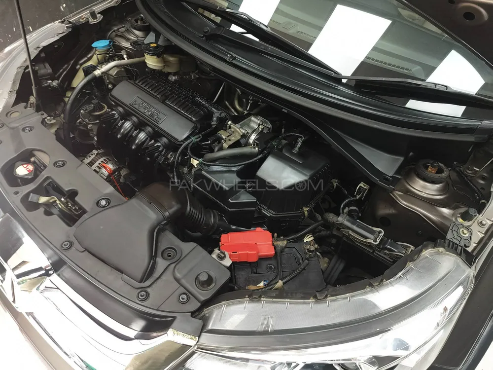 Honda BR-V 2017 for Sale in Karachi Honda BR-V 2017 for Sale in Karachi Image-7