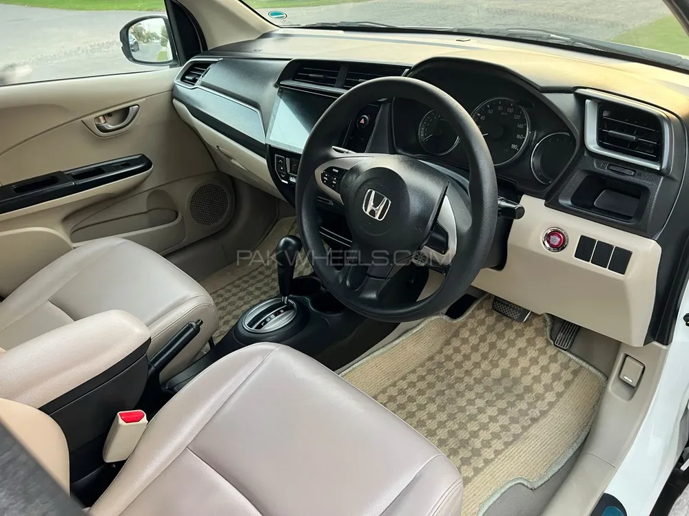 Honda BR-V 2020 for Sale in Lahore Honda BR-V 2020 for Sale in Lahore Image-7