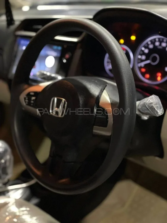 Honda BR-V 2021 for Sale in Gujranwala Honda BR-V 2021 for Sale in Gujranwala Image-8