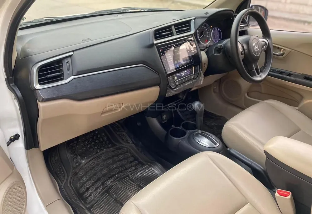Honda BR-V 2021 for Sale in Karachi Honda BR-V 2021 for Sale in Karachi Image-8