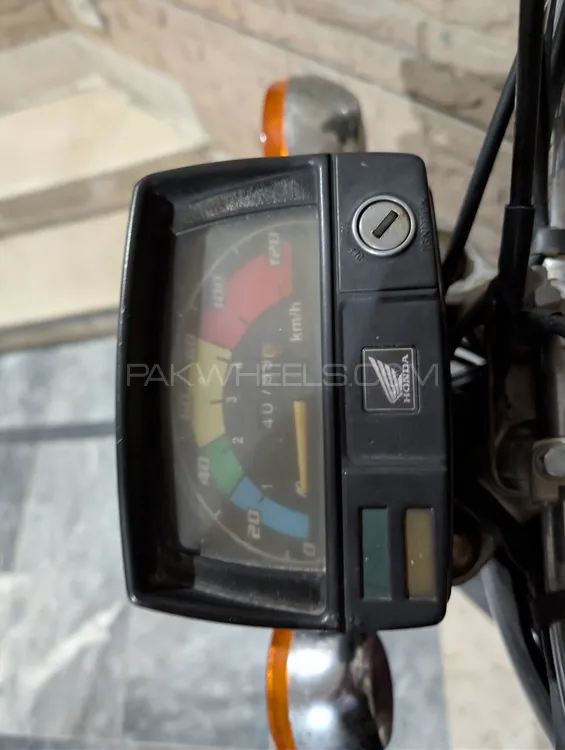 Honda CD 70 2012 for Sale Honda CD 70 2012 for Sale Image-9