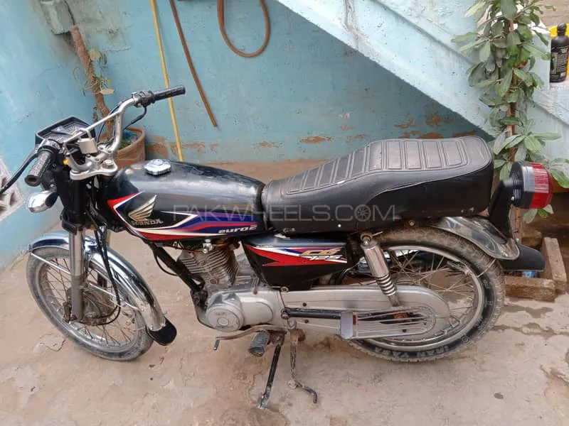 Honda CD 70 2017 for Sale Honda CD 70 2017 for Sale Image-1