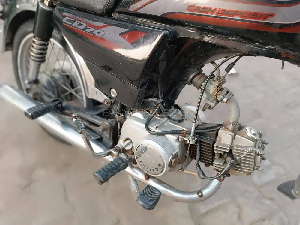 Honda CD 70 2017 for Sale Honda CD 70 2017 for Sale Image-3