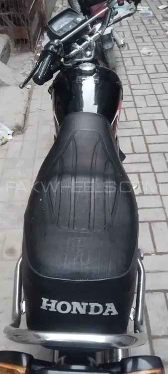 Honda CD 70 2018 for Sale Honda CD 70 2018 for Sale Image-5
