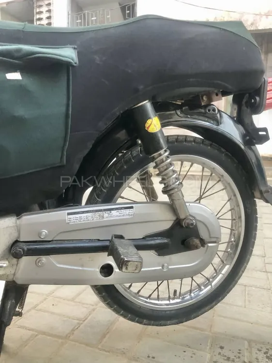 Honda CD 70 2019 for Sale Honda CD 70 2019 for Sale Image-4