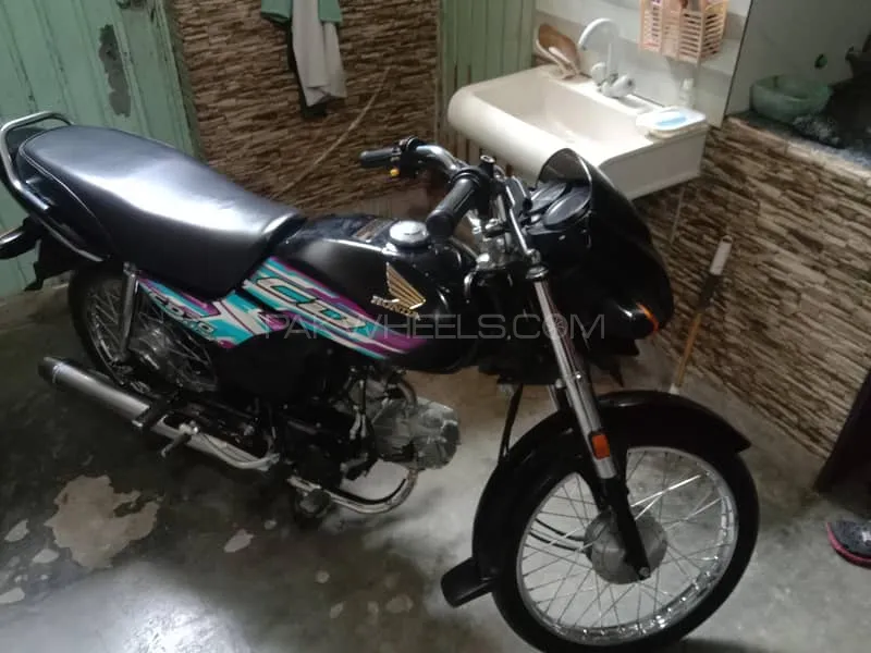 Honda CD 70 Dream 2024 for Sale Honda CD 70 Dream 2024 for Sale Image-1