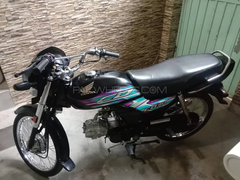 Honda CD 70 Dream 2024 for Sale Honda CD 70 Dream 2024 for Sale Image-6