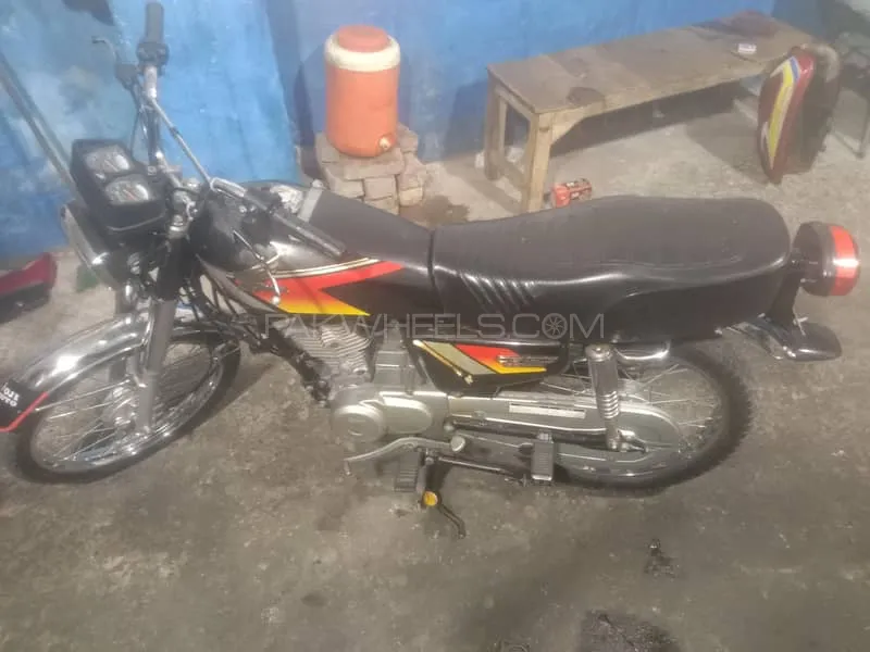 Honda CG 125 2005 for Sale Honda CG 125 2005 for Sale Image-2