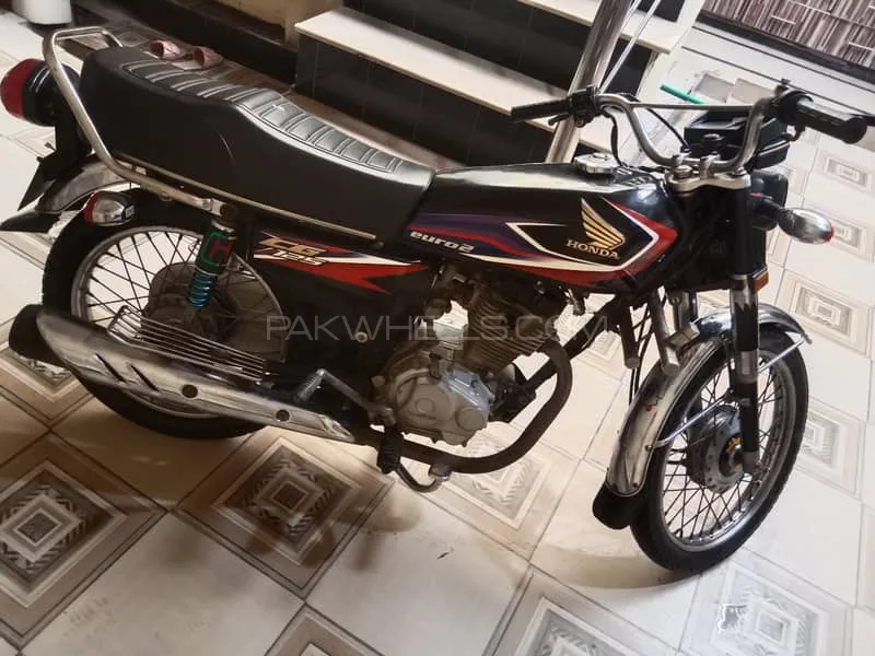 Honda CG 125 2017 for Sale Honda CG 125 2017 for Sale Image-1