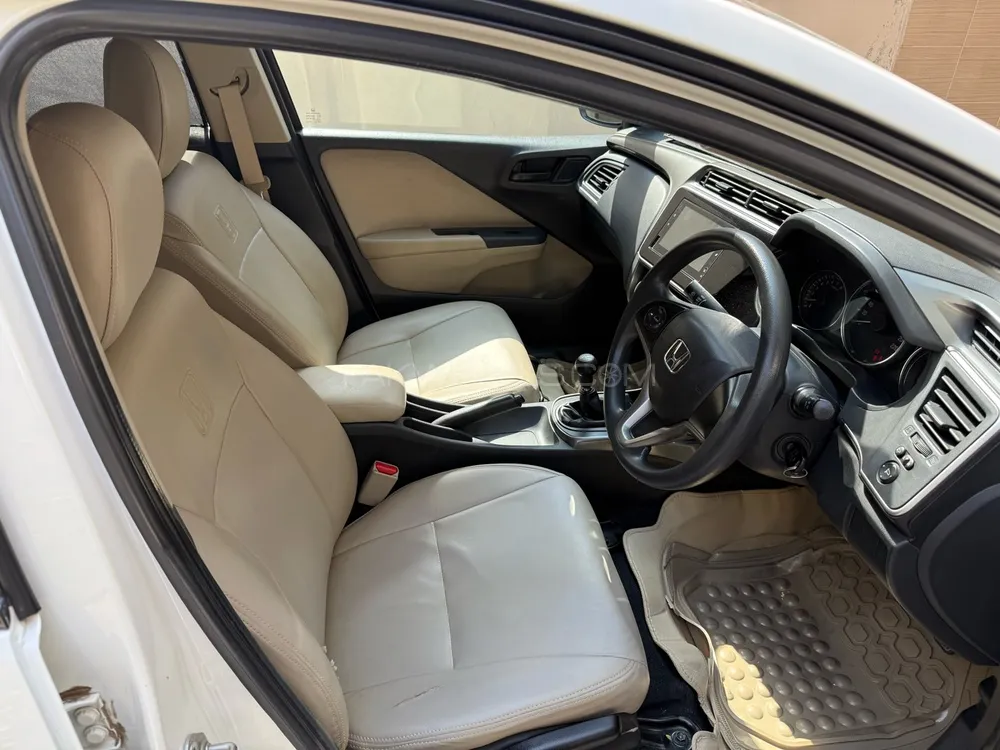 Honda City 2021 for Sale in Bahawalpur Honda City 2021 for Sale in Bahawalpur Image-14