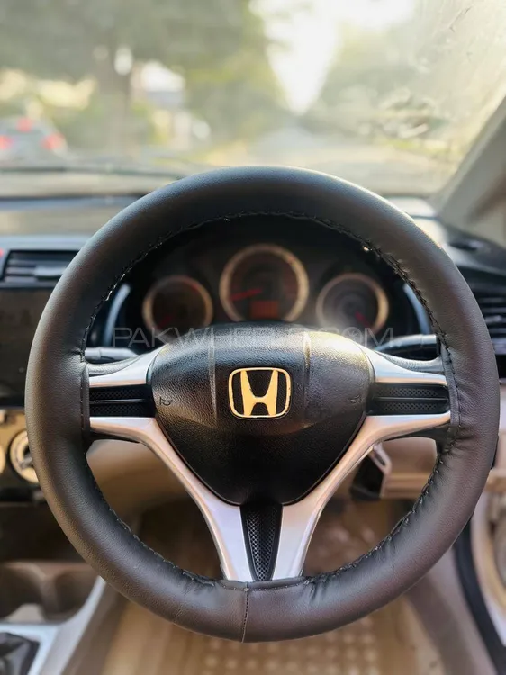 Honda City 2013 for Sale in Lahore Honda City 2013 for Sale in Lahore Image-12