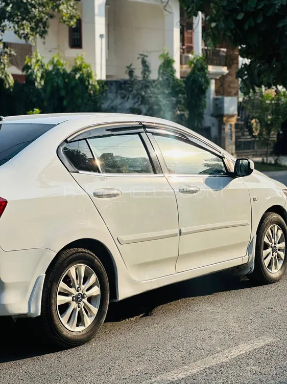 Honda City 2013 for Sale in Lahore Honda City 2013 for Sale in Lahore Image-3