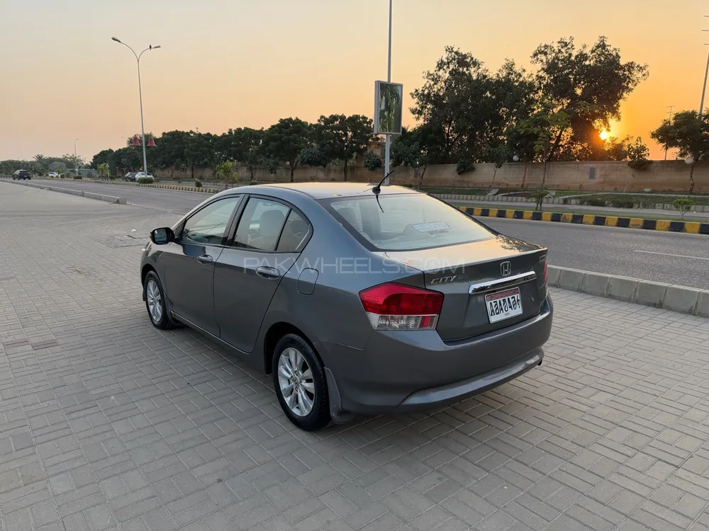 Honda City 2013 for Sale in Karachi Honda City 2013 for Sale in Karachi Image-7