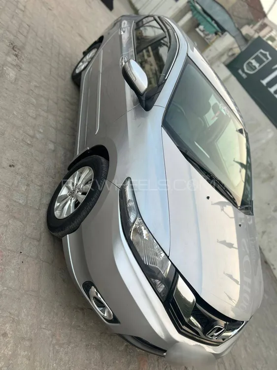 Honda City 2019 for Sale in Gujranwala Honda City 2019 for Sale in Gujranwala Image-4
