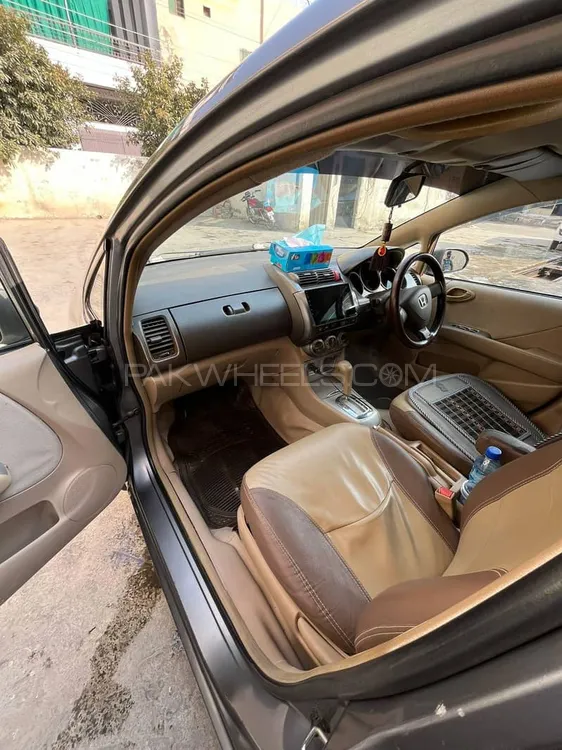 Honda City 2006 for Sale in Okara Honda City 2006 for Sale in Okara Image-4