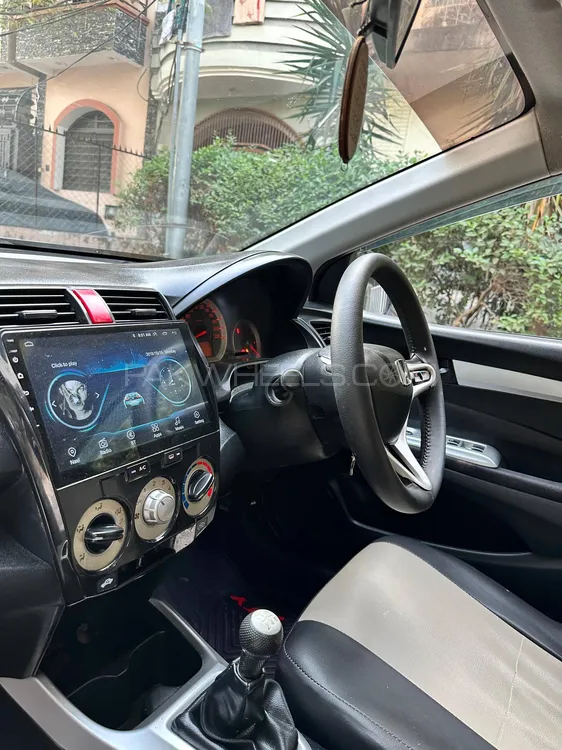 Honda City 2010 for Sale in Islamabad Honda City 2010 for Sale in Islamabad Image-12