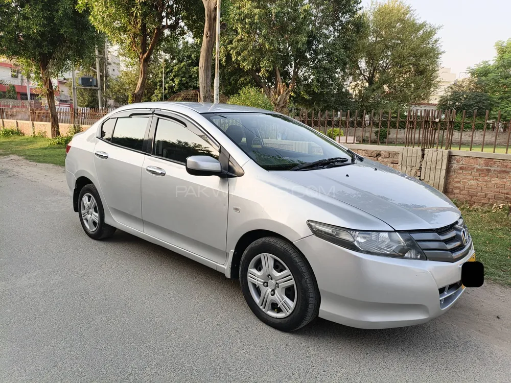 Honda City 2010 for Sale in Bahawalpur Honda City 2010 for Sale in Bahawalpur Image-2