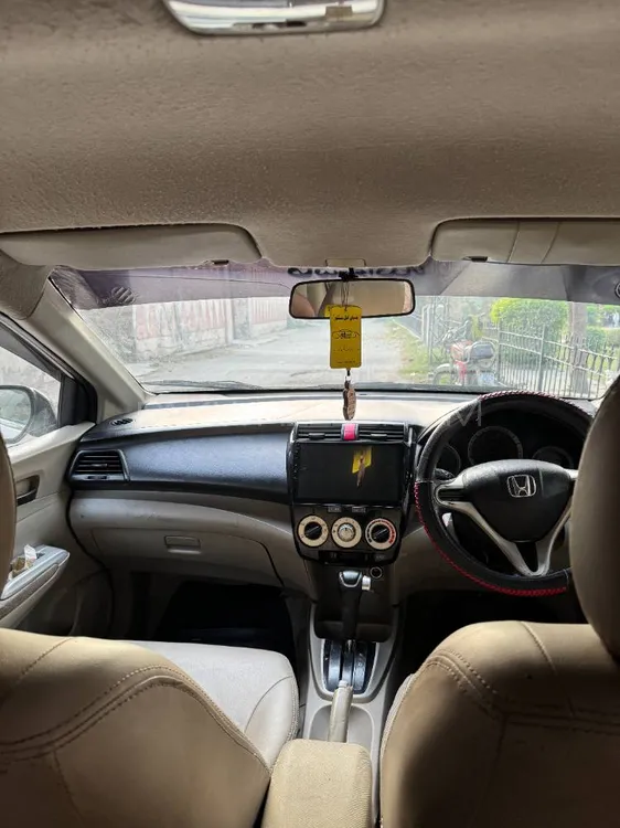 Honda City 2014 for Sale in Lahore Honda City 2014 for Sale in Lahore Image-6