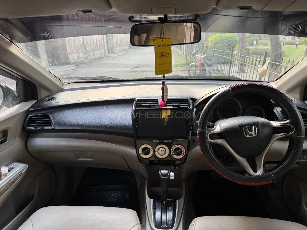 Honda City 2014 for Sale in Lahore Honda City 2014 for Sale in Lahore Image-17