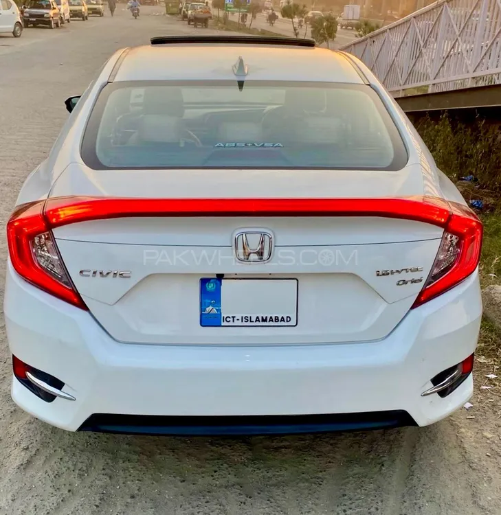 Honda Civic 2020 for Sale in Islamabad Honda Civic 2020 for Sale in Islamabad Image-3