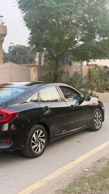 Honda Civic 2016 for Sale in Lahore Honda Civic 2016 for Sale in Lahore Image-5