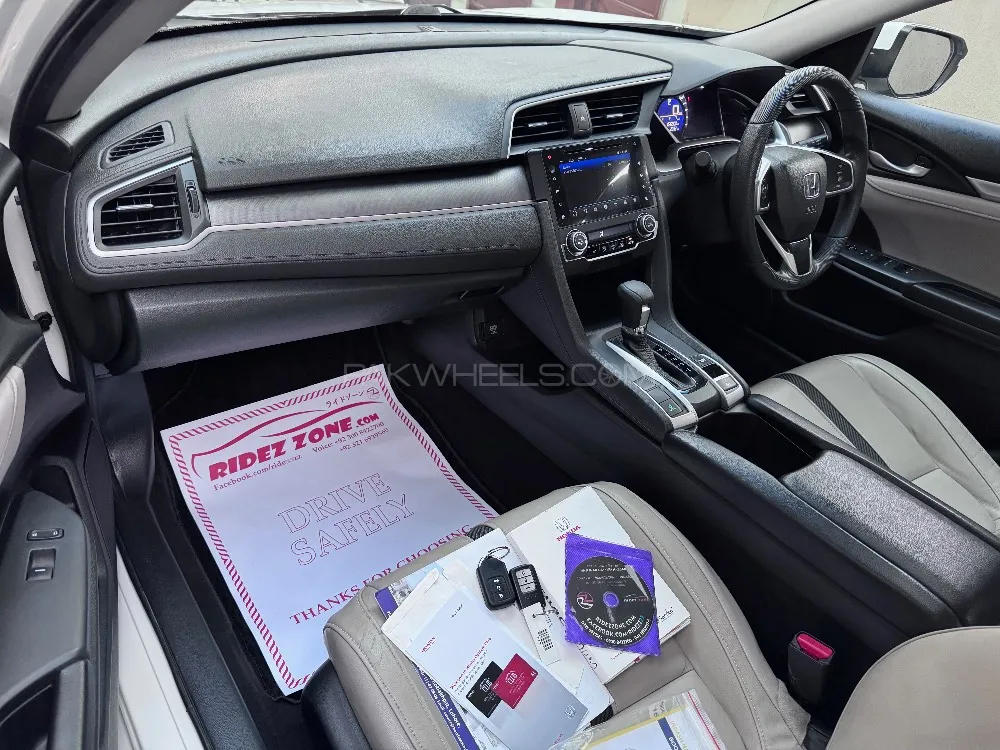 Honda Civic 2017 for Sale in Lahore Honda Civic 2017 for Sale in Lahore Image-5