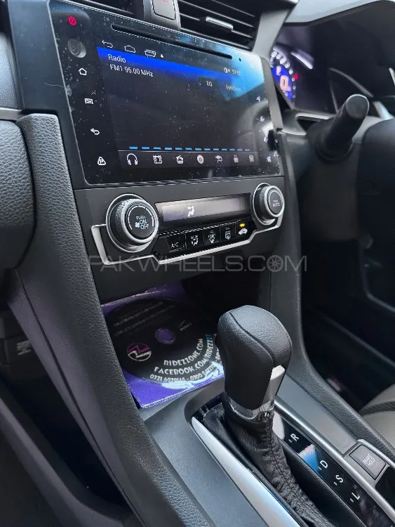Honda Civic 2017 for Sale in Lahore Honda Civic 2017 for Sale in Lahore Image-10