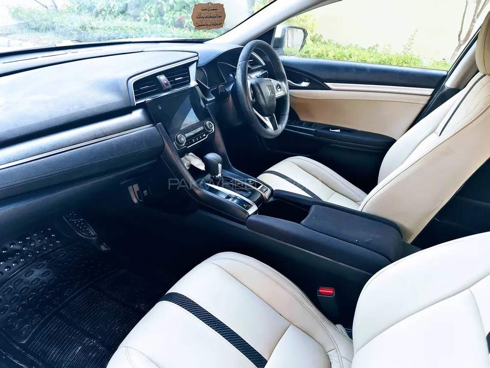 Honda Civic 2018 for Sale in Karachi Honda Civic 2018 for Sale in Karachi Image-8