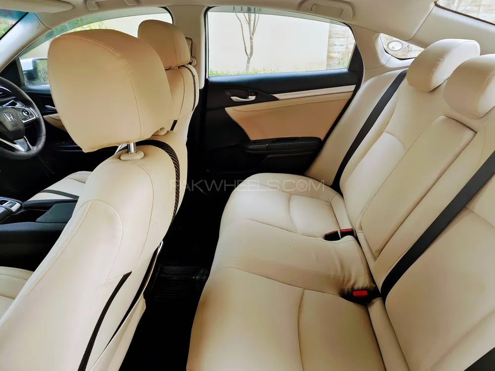 Honda Civic 2018 for Sale in Karachi Honda Civic 2018 for Sale in Karachi Image-11