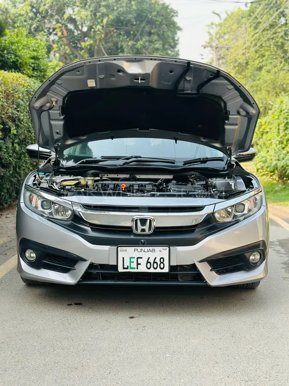 Honda Civic 2018 for Sale in Lahore Honda Civic 2018 for Sale in Lahore Image-10
