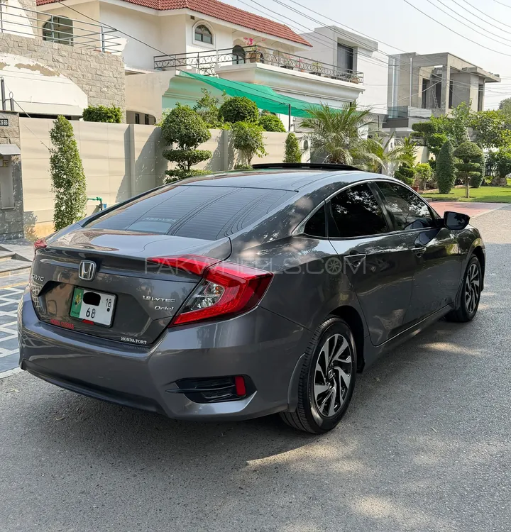 Honda Civic 2018 for Sale in Lahore Honda Civic 2018 for Sale in Lahore Image-6