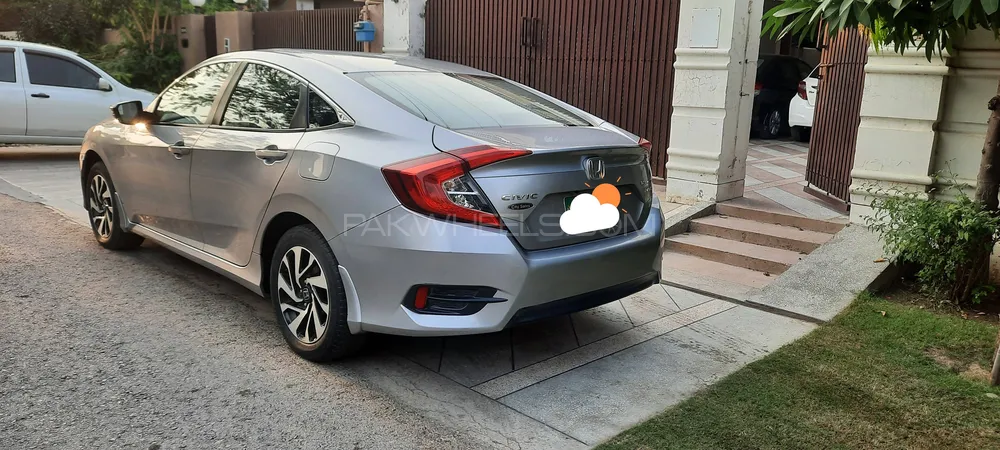 Honda Civic 2018 for Sale in Lahore Honda Civic 2018 for Sale in Lahore Image-7