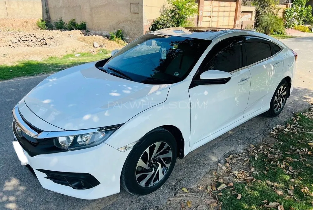 Honda Civic 2018 for Sale in Faisalabad Honda Civic 2018 for Sale in Faisalabad Image-2