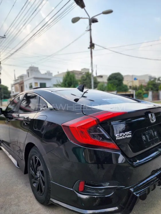 Honda Civic 2021 for Sale in Sahiwal Honda Civic 2021 for Sale in Sahiwal Image-4