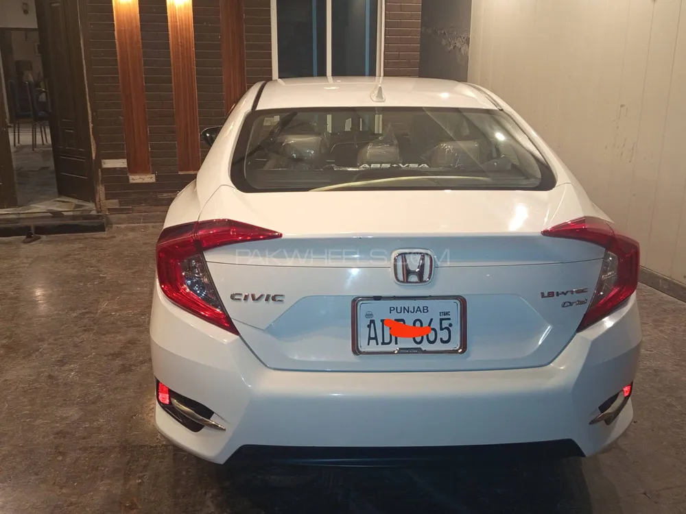 Honda Civic 2021 for Sale in Multan Honda Civic 2021 for Sale in Multan Image-5