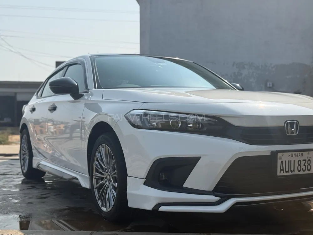 Honda Civic 2025 for Sale in Sialkot Honda Civic 2025 for Sale in Sialkot Image-1