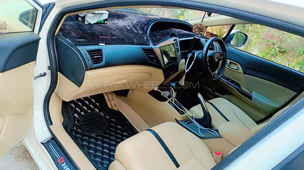 Honda Civic 2014 for Sale in Sargodha Honda Civic 2014 for Sale in Sargodha Image-13