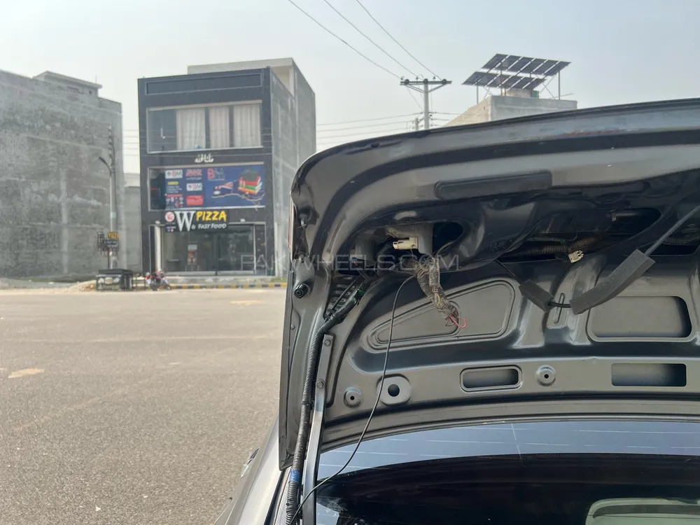 Honda Civic 2010 for Sale in Lahore Honda Civic 2010 for Sale in Lahore Image-11