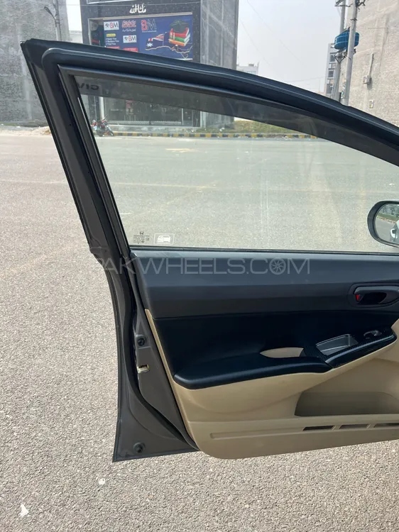 Honda Civic 2010 for Sale in Lahore Honda Civic 2010 for Sale in Lahore Image-13