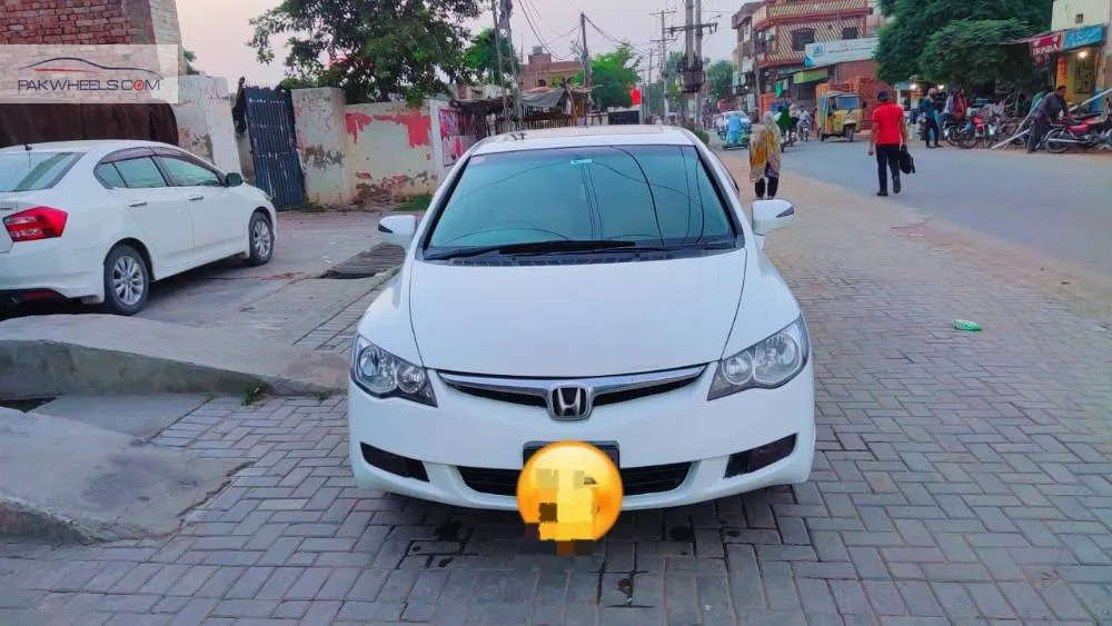 ہونڈا سوک 2011 for Sale in فیصل آباد ہونڈا سوک 2011 for Sale in فیصل آباد Image-2