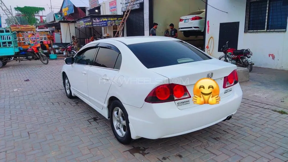 Honda Civic 2011 for Sale in Faisalabad Honda Civic 2011 for Sale in Faisalabad Image-8