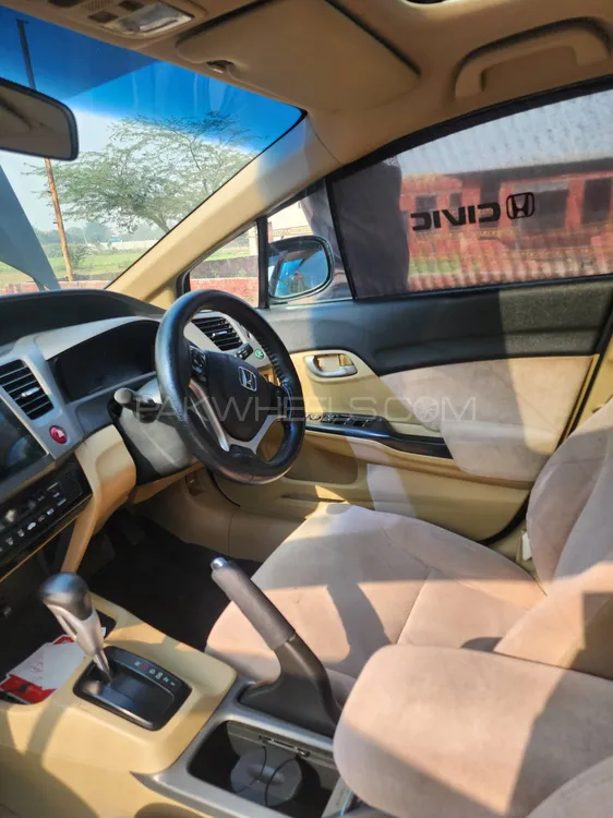 Honda Civic 2014 for Sale in Lahore Honda Civic 2014 for Sale in Lahore Image-12