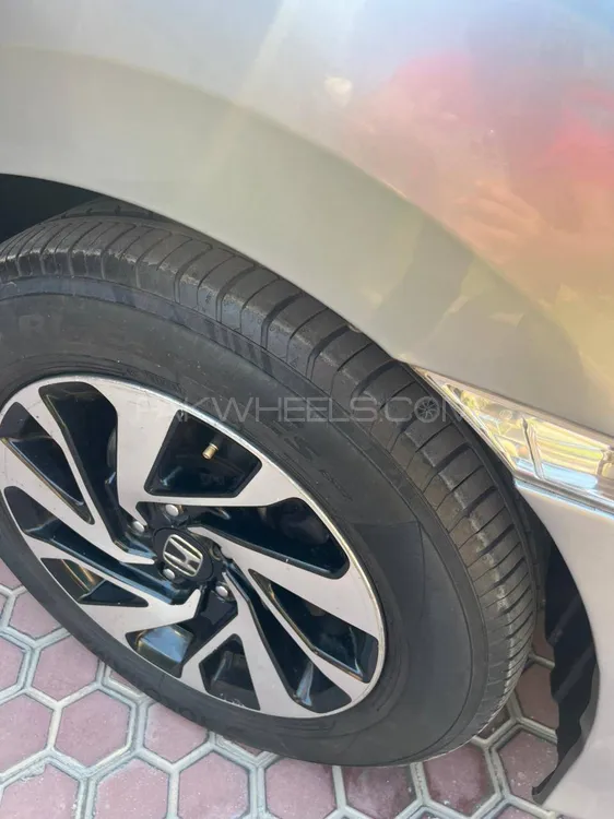 Honda Civic 2016 for Sale in Sialkot Honda Civic 2016 for Sale in Sialkot Image-5