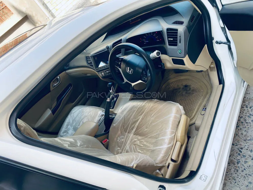 Honda Civic 2016 for Sale in Gujrat Honda Civic 2016 for Sale in Gujrat Image-9