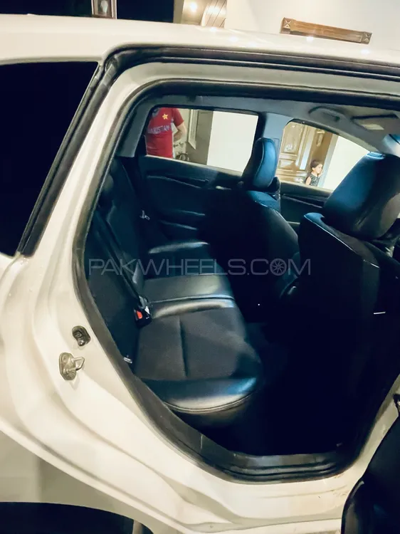 Honda Fit 2015 for Sale in Islamabad Honda Fit 2015 for Sale in Islamabad Image-8
