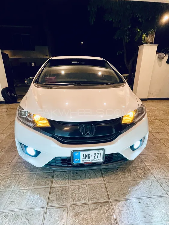 Honda Fit 2015 for Sale in Islamabad Honda Fit 2015 for Sale in Islamabad Image-3