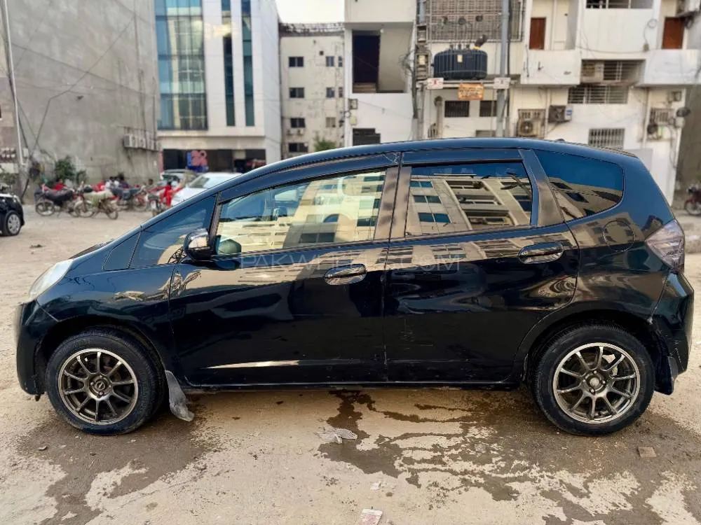 Honda Fit 2011 for Sale in Karachi Honda Fit 2011 for Sale in Karachi Image-8