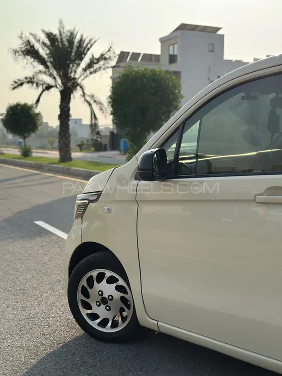 Honda N Wgn 2014 for Sale in Lahore Honda N Wgn 2014 for Sale in Lahore Image-4