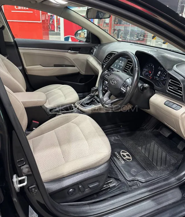 Hyundai Elantra 2021 for Sale in Lahore Hyundai Elantra 2021 for Sale in Lahore Image-13