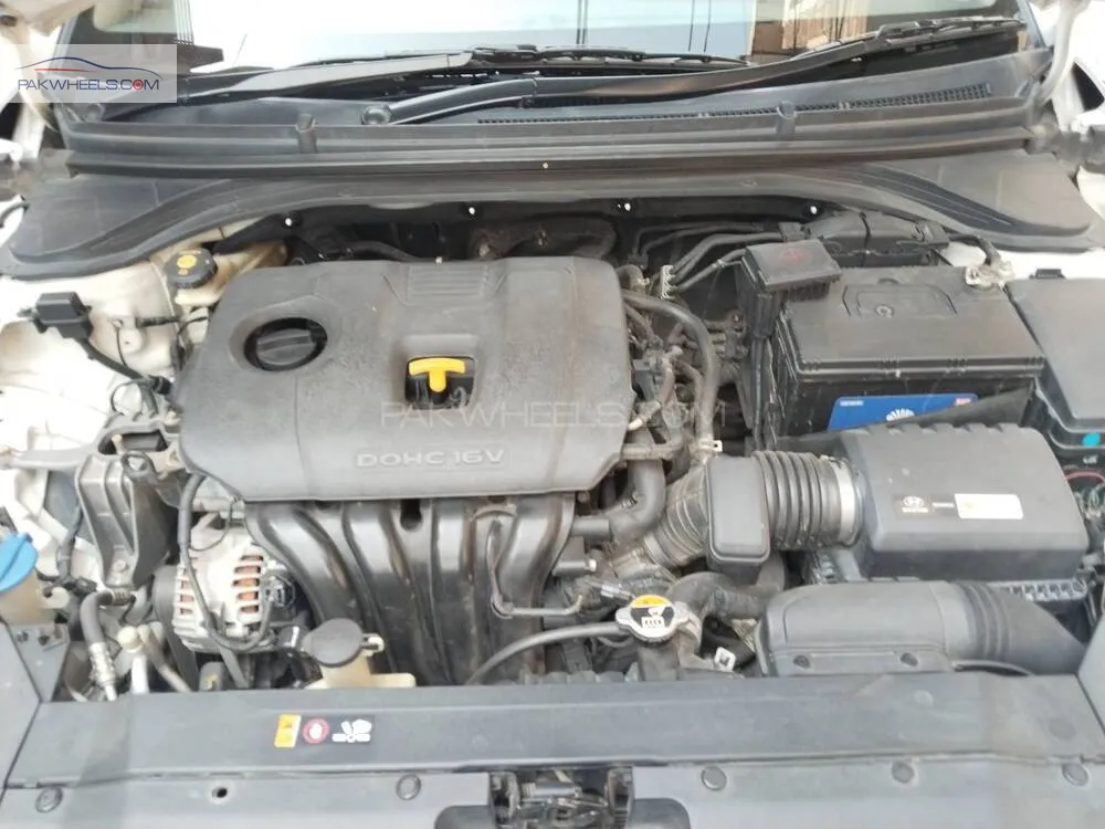 Hyundai Elantra 2021 for Sale in Lahore Hyundai Elantra 2021 for Sale in Lahore Image-8